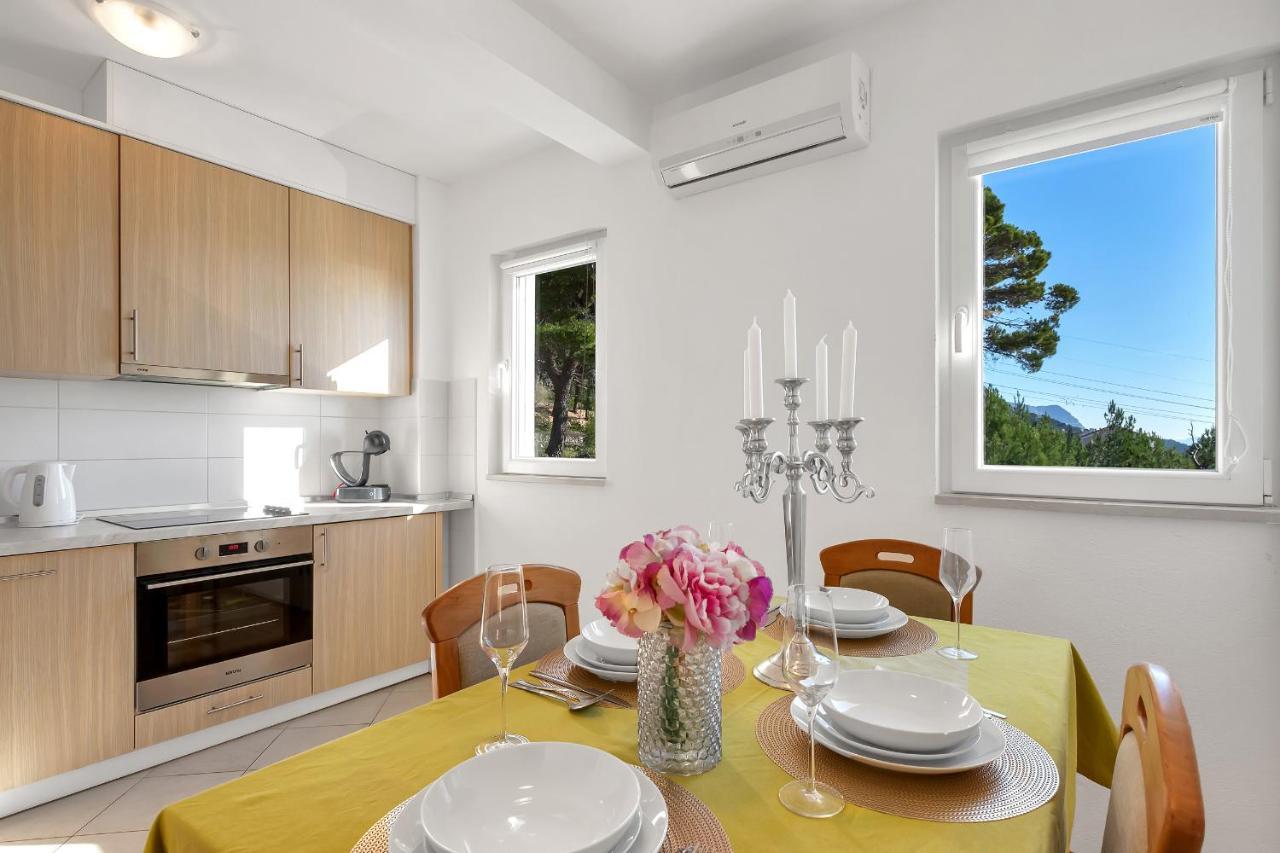 Apartments Santric - The Hill Makarska Eksteriør bilde